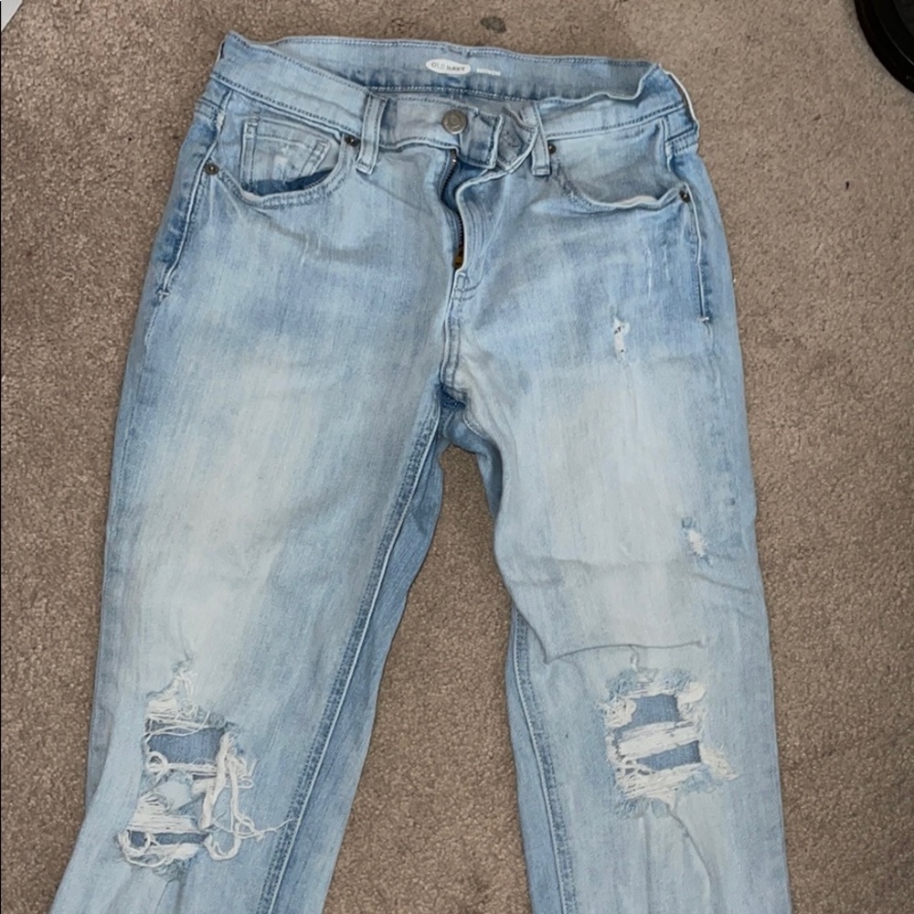 Old navy ripped mom jeans